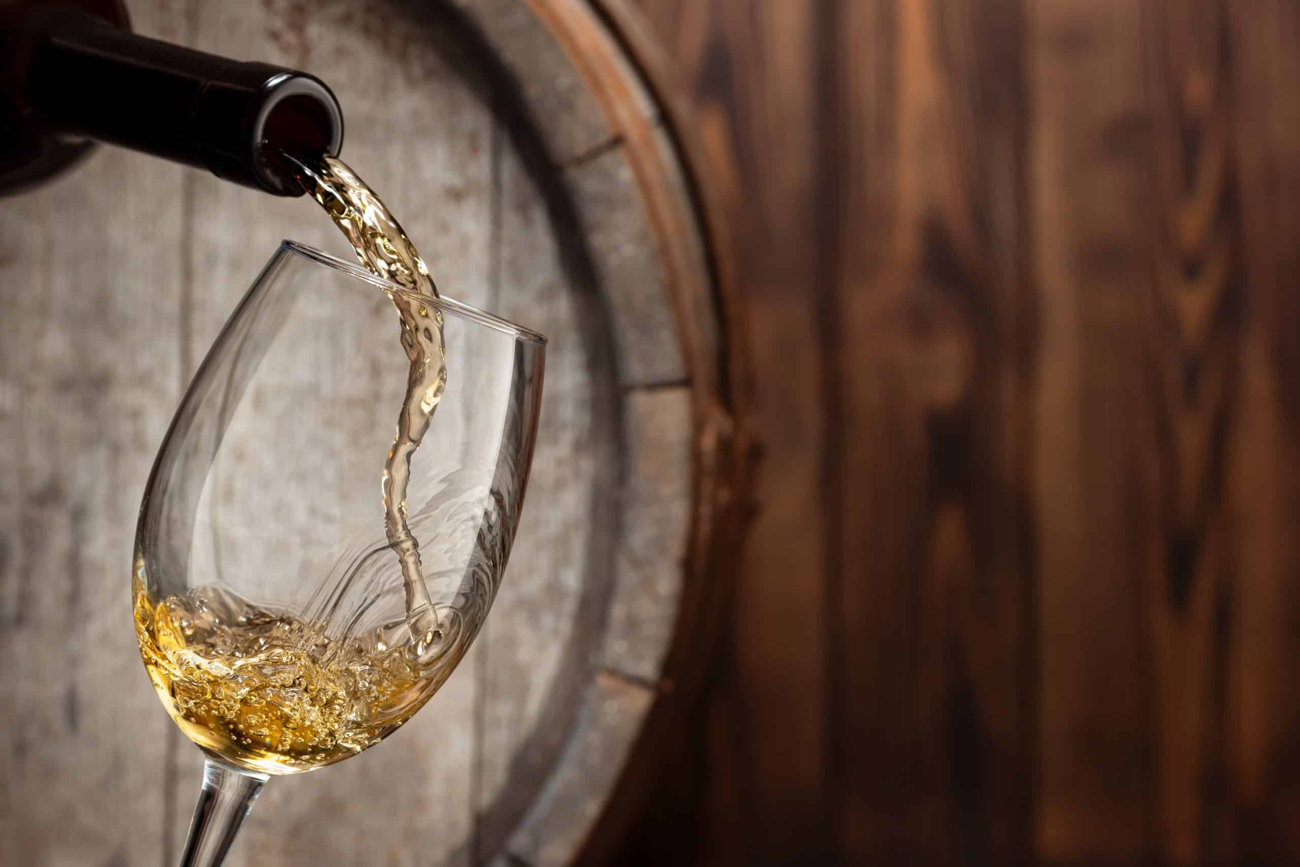 Ne pas confondre vin blanc et cocaïne liquide ! | Cafa Formations