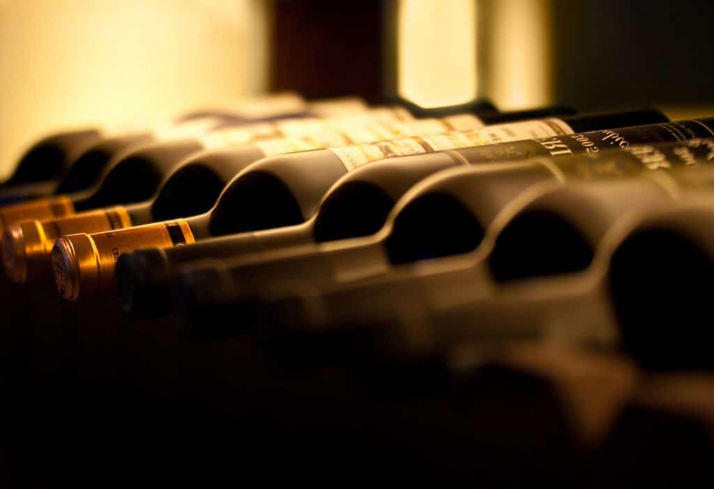 bouteille de vins rouge