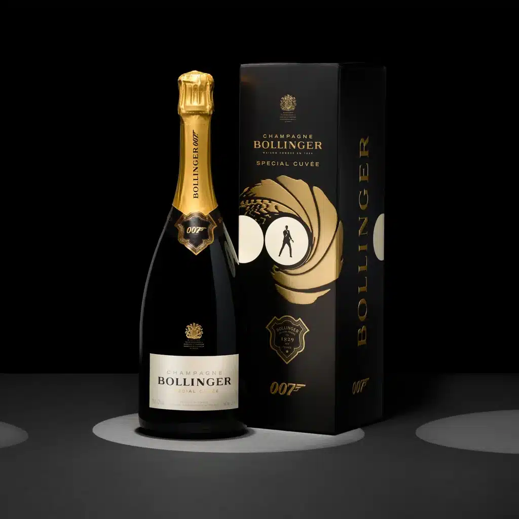 007 bollinger xmas 25 4 2048x