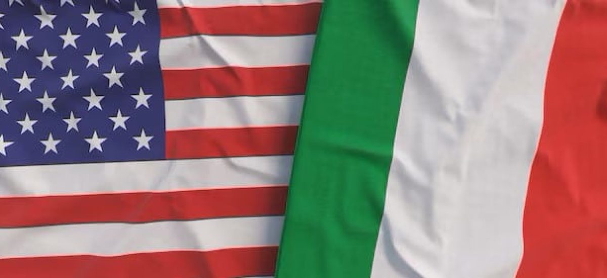 drapeaux etats unis italie drapeaux lin agrandi drapeau toile etats unis amerique symboles nationaux etat italien illustration 3d 630687 2277