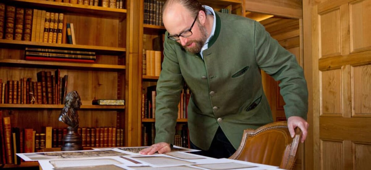 award in the library robert of luxembourg