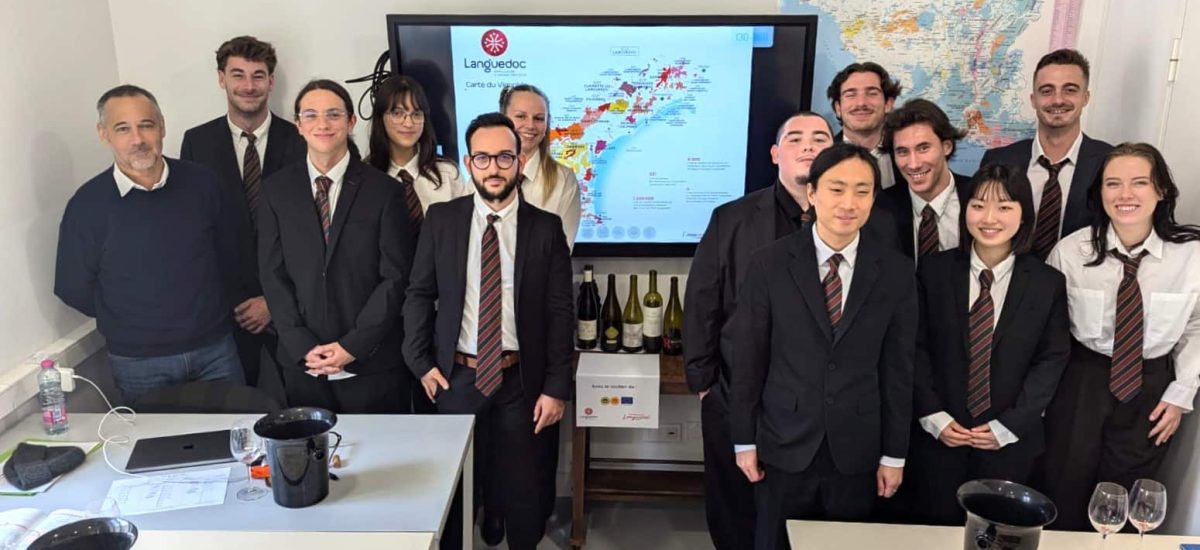 whatsapp image 2024 10 08 à 12.40.46 4de4049f